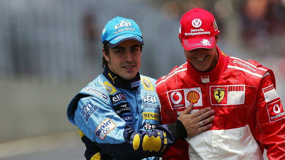 Fernando Alonso wurde durch Mick Schumachers Formel-1-Test für Ferrari an die Jahre mit Michael Schumacher erinnert, Foto: Sutton