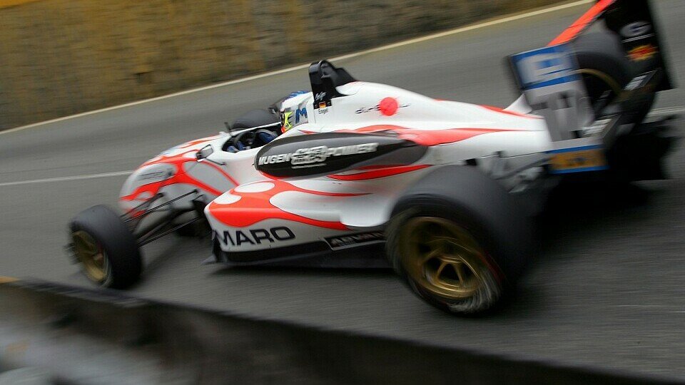 Engel fährt 2007 für Carlin., Foto: Sutton Engel fährt 2007 für Carlin., Foto: Sutton