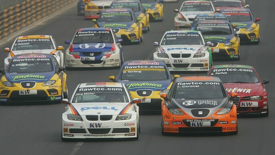Sechs Fahrer können den Titel rechnerisch noch holen, Foto: Sutton