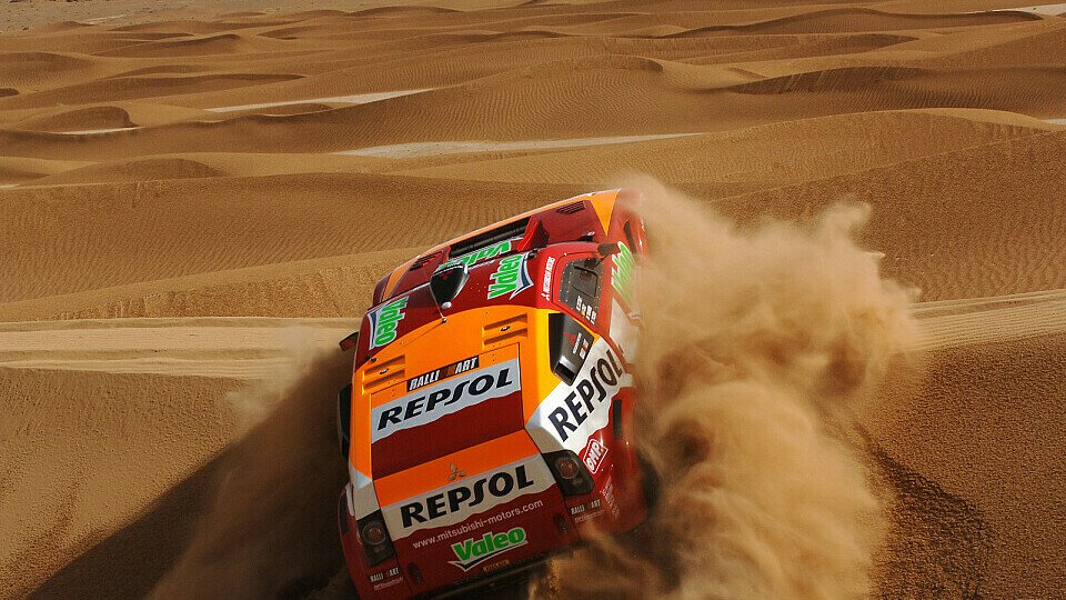 Spektakuläre Bilder von der Dakar., Foto: Mitsubishi