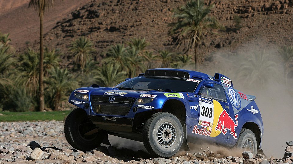 Sainz liegt noch immer in Führung., Foto: VW Motorsport