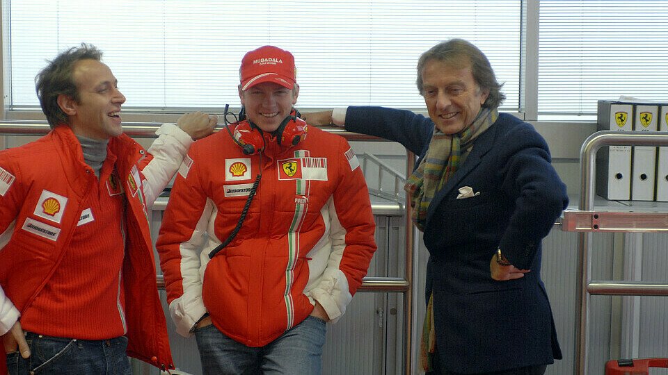 Mit den Fahrern ist der Präsident glücklich, Foto: Ferrari Press Office