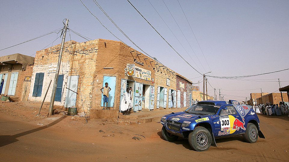 Sainz wieder ganz vorne, Foto: VW-Motorsport