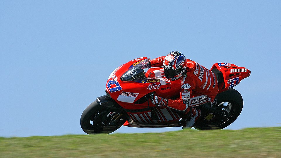 Casey Stoner kommt mit der WM-Führung nach Jerez, Foto: Ducati