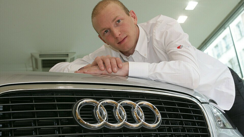 Alex Premat muss sein Auto nicht selbst untersuchen..., Foto: Audi