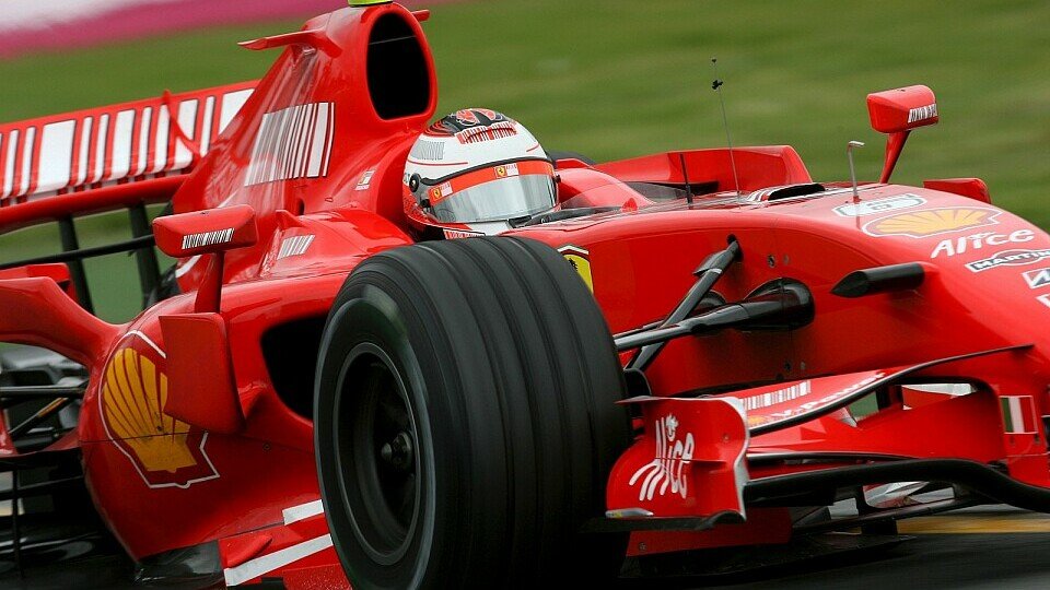 Kimi Räikkönen gab die Pace vor., Foto: Sutton