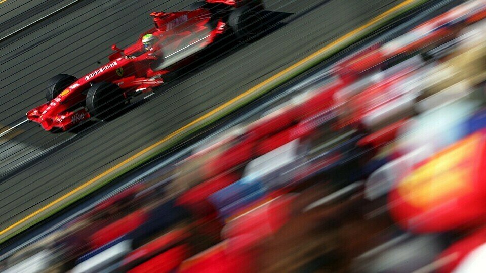 Von Ferrari kann die Konkurrenz noch einiges lernen..., Foto: Sutton