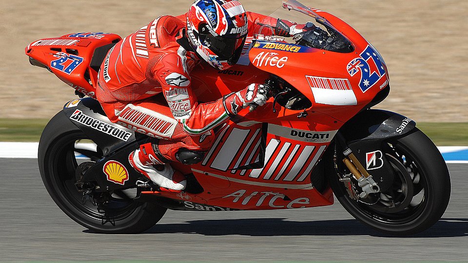 Casey Stoner ist für das Rennen gerüstet, Foto: Ducati