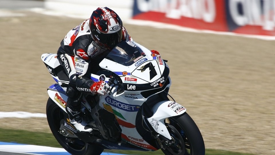 Carlos Checa und die Honda sollen in der Türkei wieder ganz vorne mitmischen, Foto: Honda