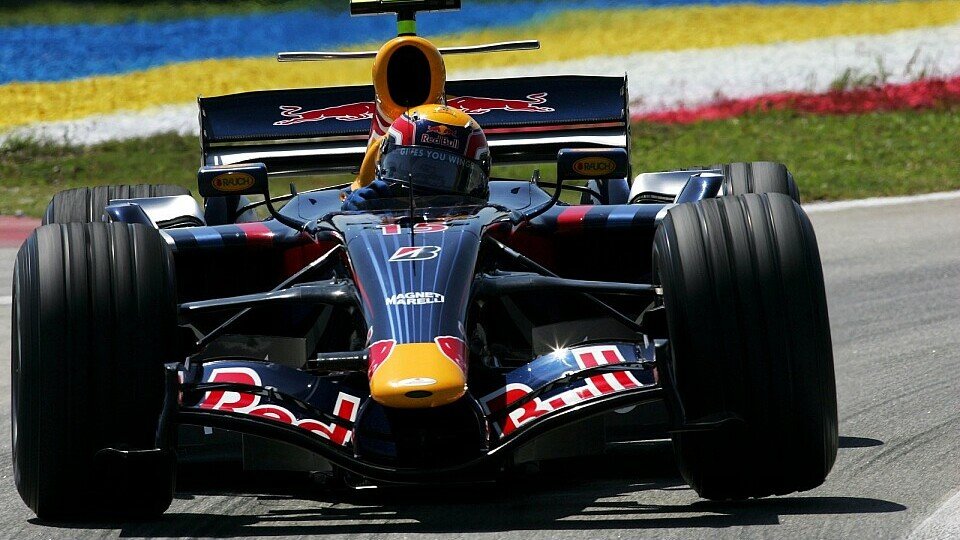 Mark Webber wurde zu früh auf die schnelle Runde geschickt, Foto: Sutton