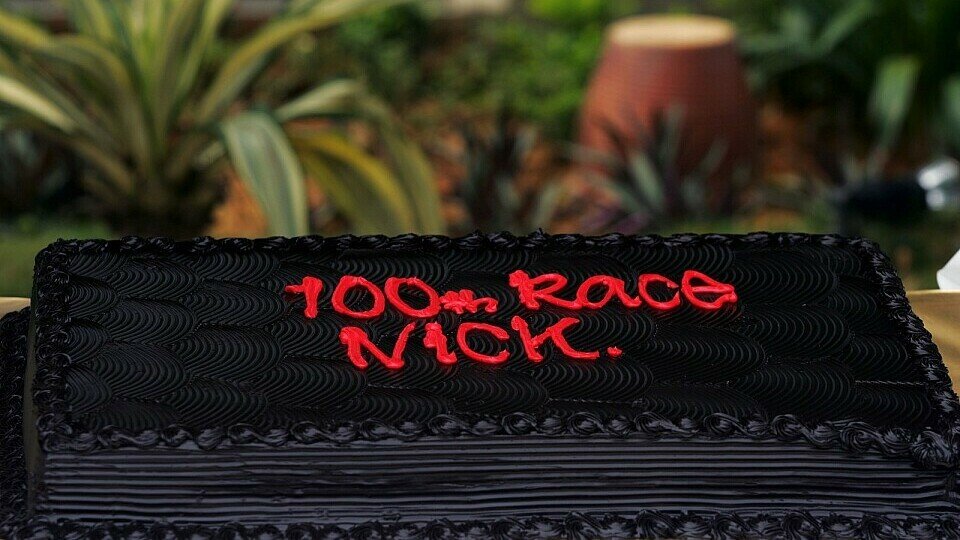 Einen Kuchen gab es heute auch für Nick Heidfeld nicht., Foto: Sutton