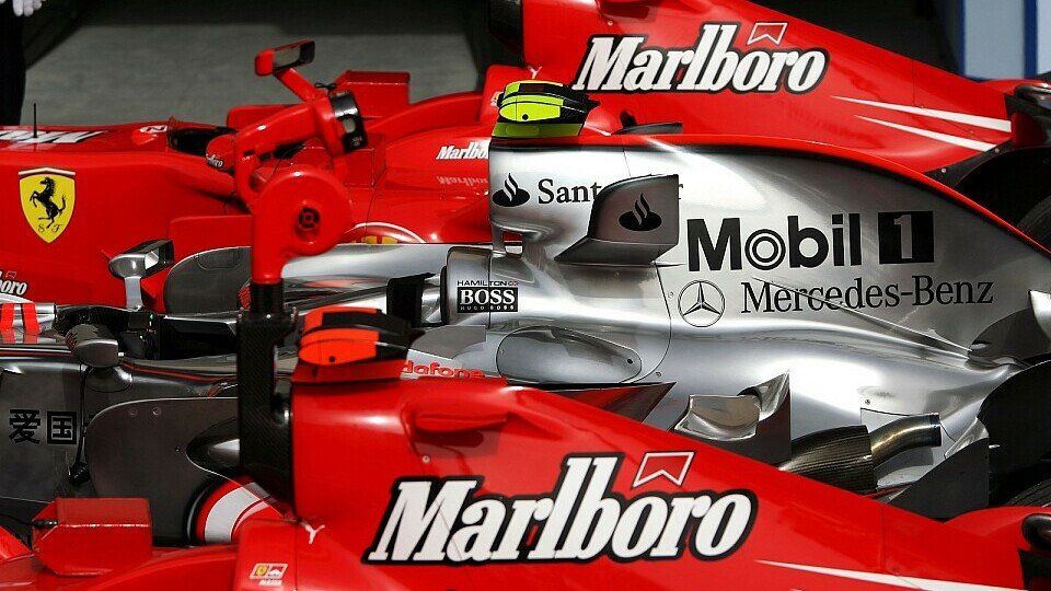 McLaren vs. Ferrari: Ein Kampf der offenbar nur zum Teil auf der Strecke stattfindet..., Foto: Sutton