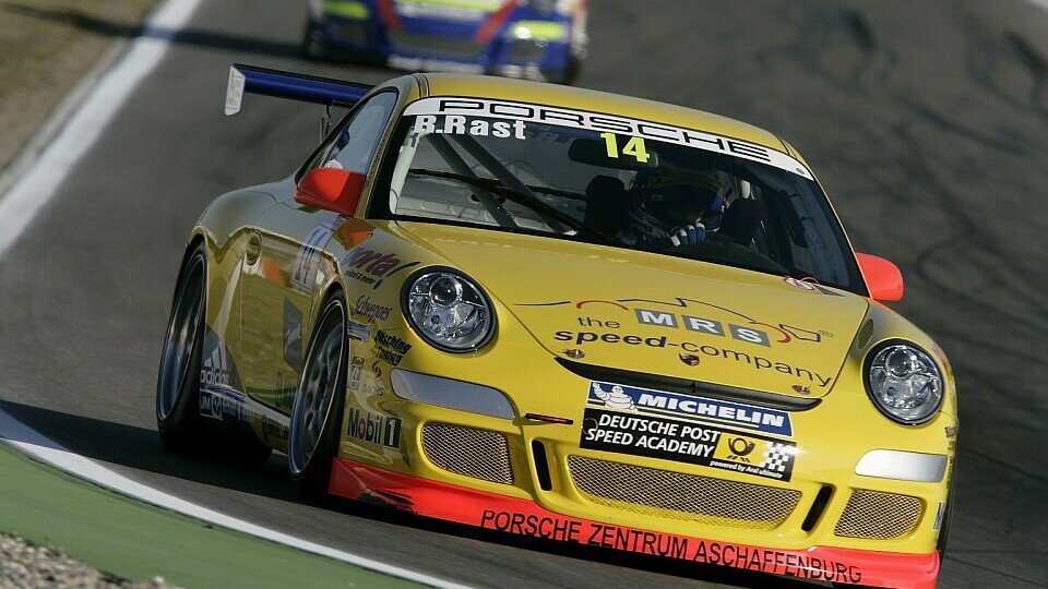 René ist mit seinem Einstand im Porsche Carrera Cup zufrieden., Foto: Porsche
