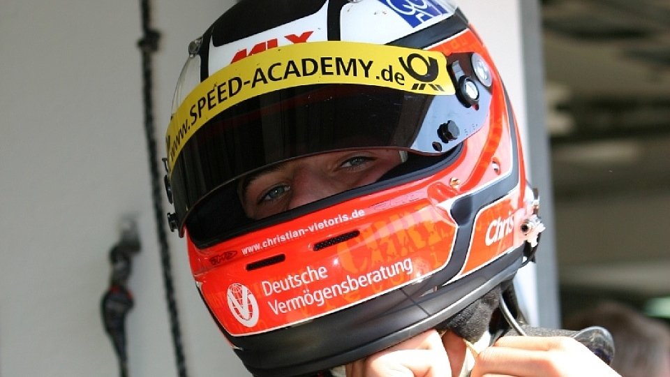 Vietoris startet in beiden Rennen von der Pole-Position, Foto: adrivo Sportpresse Vietoris startet in beiden Rennen von der Pole-Position, Foto: adrivo Sportpresse