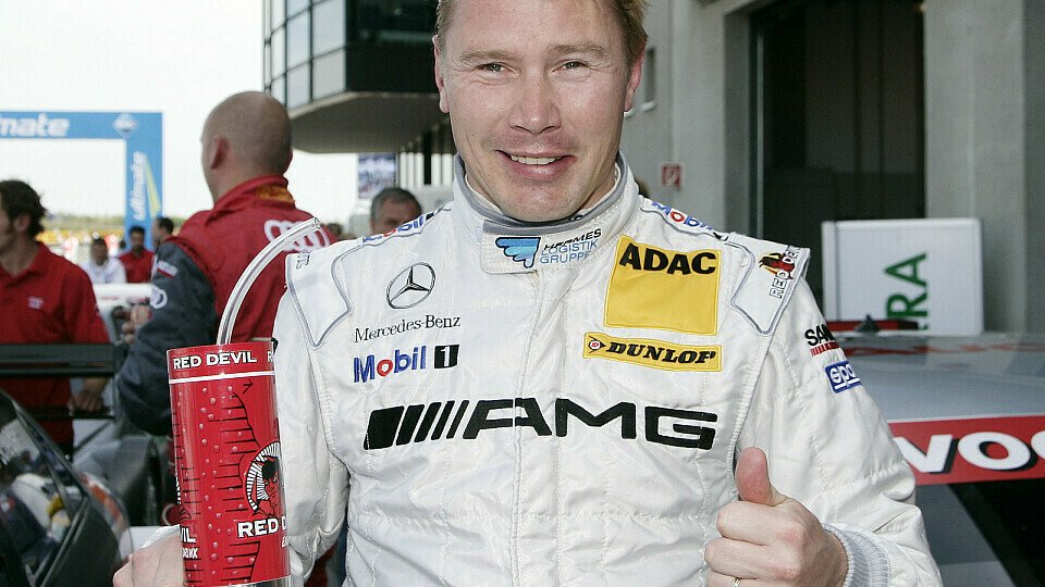 Mika Häkkinen konnte die Daumen nach oben strecken, Foto: DTM