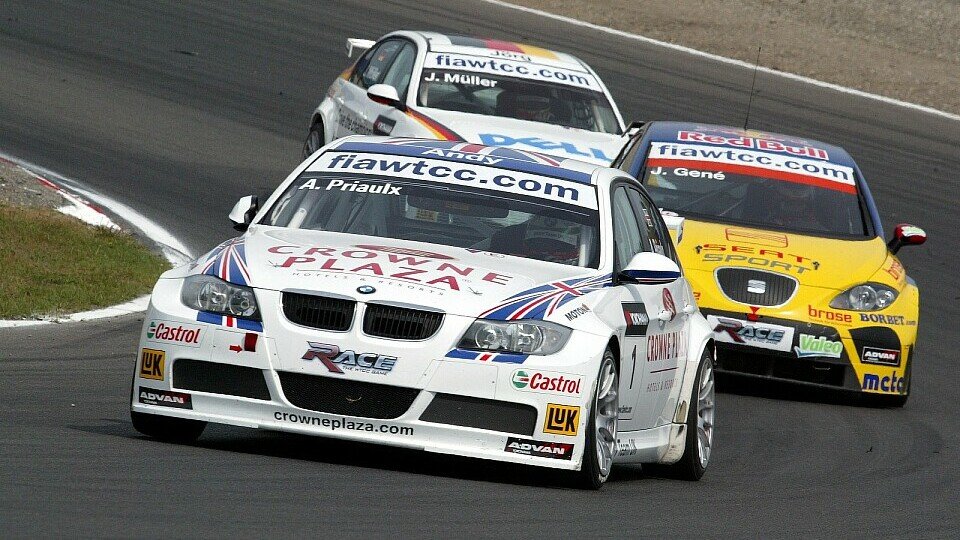Andy Priaulx holte seinen ersten Heimsieg in Brands Hatch, Foto: Sutton