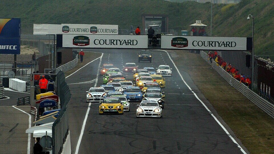 Von Zandvoort nach Valencia., Foto: Sutton