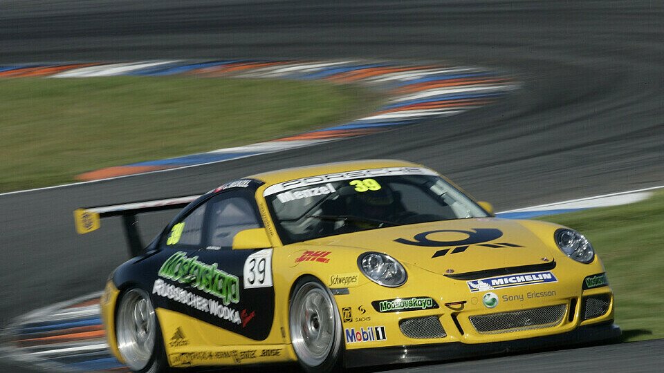 Christian ist viel unterwegs., Foto: Porsche Christian ist viel unterwegs., Foto: Porsche