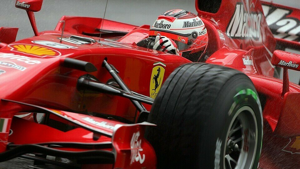 Kimi Räikkönen kommt mit dem F2007 immer besser zurecht, Foto: Sutton
