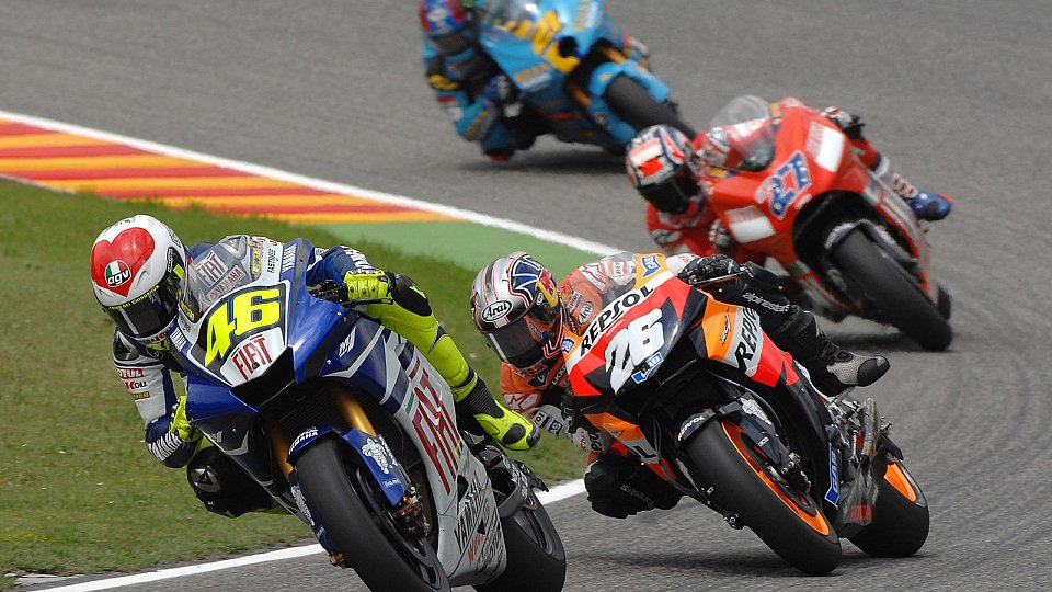 Valentino Rossi rechnet vor allem mit Dani Pedrosa und Casey Stoner, Foto: Fiat Yamaha