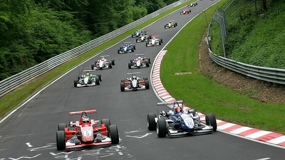 Christian kam mit dem neuen Chassis auf Anhieb gut zurecht., Foto: F3 Vereinigung Christian kam mit dem neuen Chassis auf Anhieb gut zurecht., Foto: F3 Vereinigung