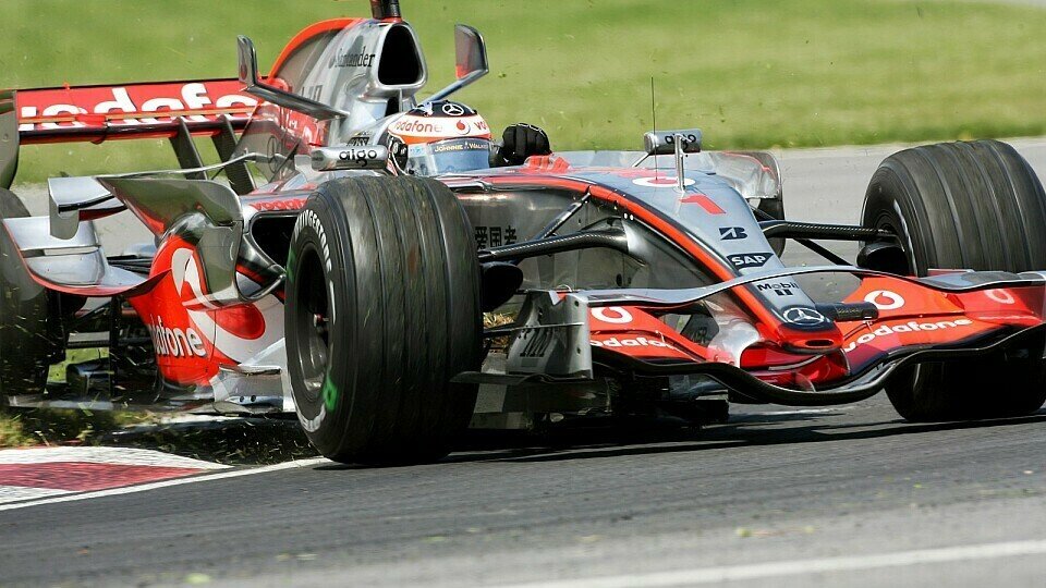Fernando Alonso war der klare Dominator des Vormittags., Foto: Sutton