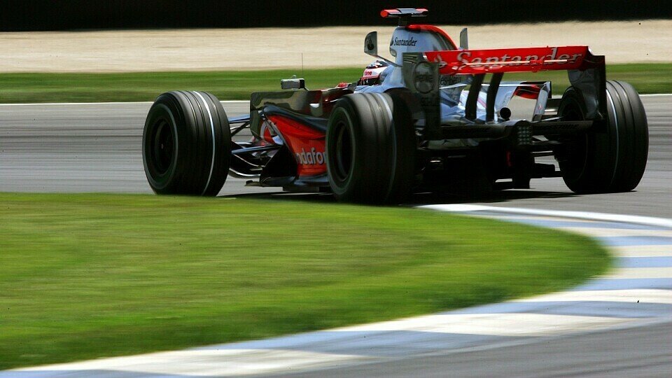 Alonso schnappte Vettel die Bestzeit weg., Foto: Sutton