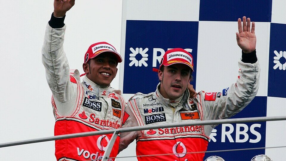Im Gegensatz zu Lewis Hamilton kennt Fernando Alonso die Höhen UND die Tiefen in der Formel 1., Foto: Sutton