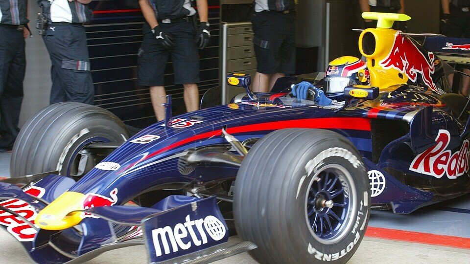 Fabrice Lom sieht Red Bull Racing derzeit als fünfte Kraft., Foto: Sutton