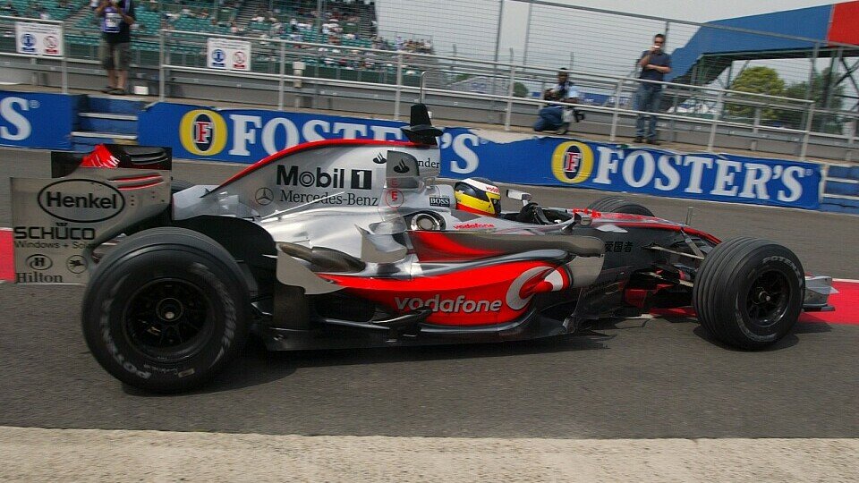 McLaren ruht sich nicht aus - in Silverstone wurden neue Teile getestet., Foto: Sutton