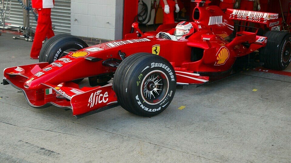 Das neue Aero-Paket am Ferrari sorgt für Zufriedenheit bei Räikkönen., Foto: Sutton