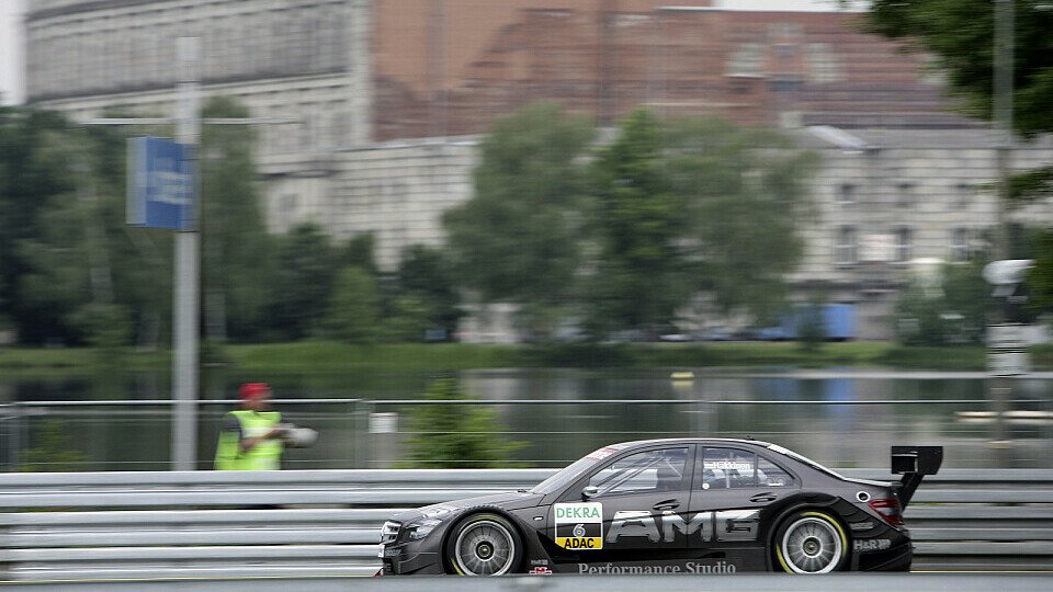 Mika Häkkinn bringt Mercedes nach vorne, Foto: DTM