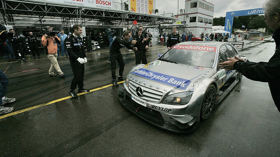 Bereits gestern zeigte sich Mercedes in Hochform., Foto: DTM