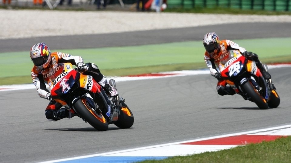 Dani Pedrosa und Nicky Hayden wollen das Jahr stilgerecht abschließen, Foto: Honda