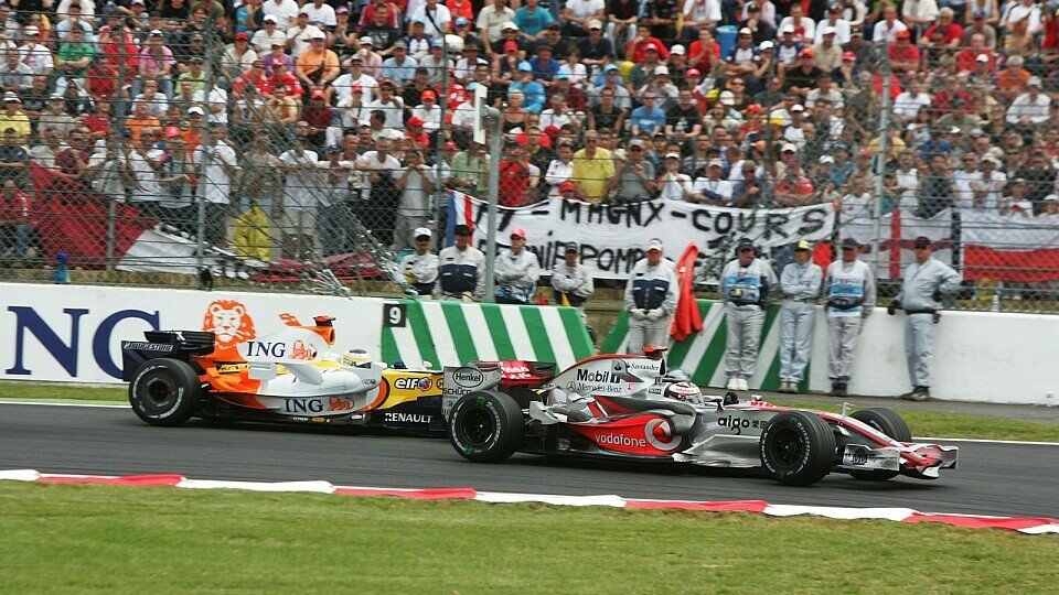 Fernando Alonso konnte ein paar Überholmanöver erfolgreich abschließen, Foto: Sutton