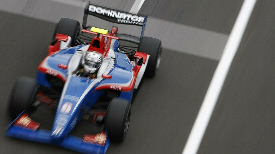 Andreas Zuber fuhr als Erster über die Linie, Foto: GP2 Series Andreas Zuber fuhr als Erster über die Linie, Foto: GP2 Series