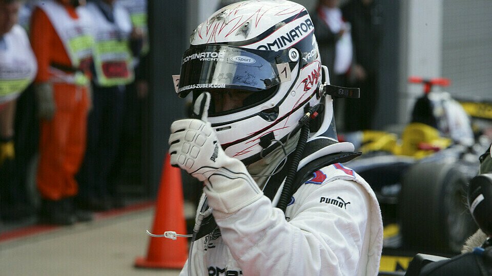 Andi Zuber will wieder jubeln., Foto: GP2 Series Andi Zuber will wieder jubeln., Foto: GP2 Series
