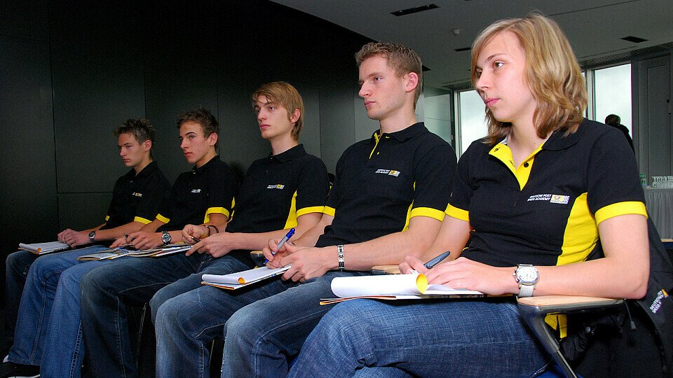 Speed Academy - Lernen fürs Fahren., Foto: Speed Academy Speed Academy - Lernen fürs Fahren., Foto: Speed Academy
