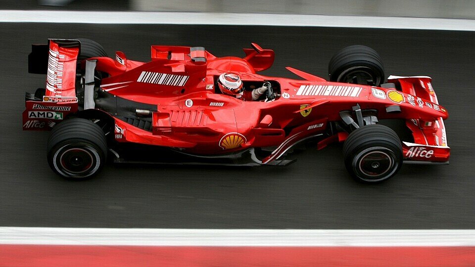 Kimi Räikkönen holte sich die erste Bestzeit des Wochenendes., Foto: Sutton
