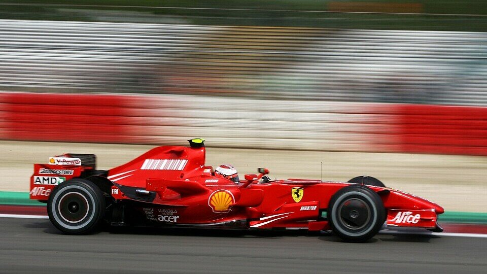 Räikkönen fuhr die zweite Bestzeit des Wochenendes., Foto: Sutton