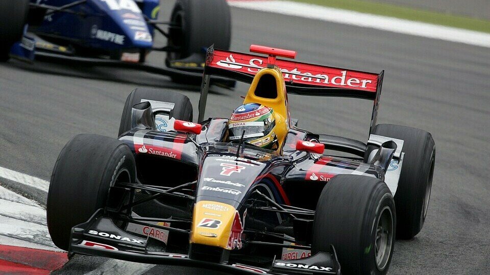 Für Bruno Senna lief das Qualifying alles andere als gut., Foto: Sutton Für Bruno Senna lief das Qualifying alles andere als gut., Foto: Sutton