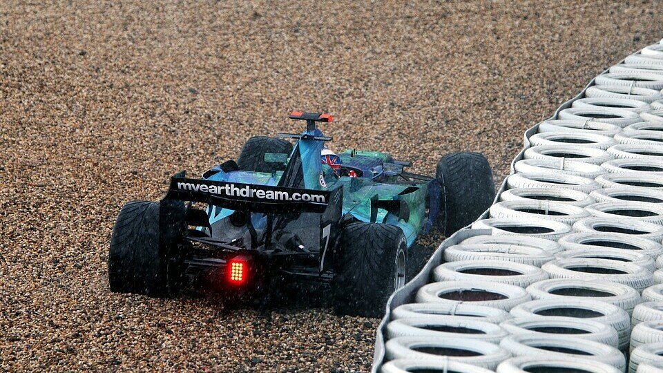 Jenson Buttons Rennen endete vorzeitig., Foto: Sutton