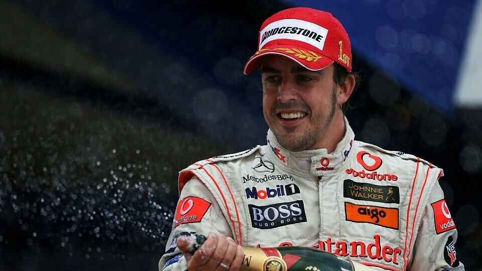 Fernando Alonso hatte allen Grund zum Jubel., Foto: Sutton