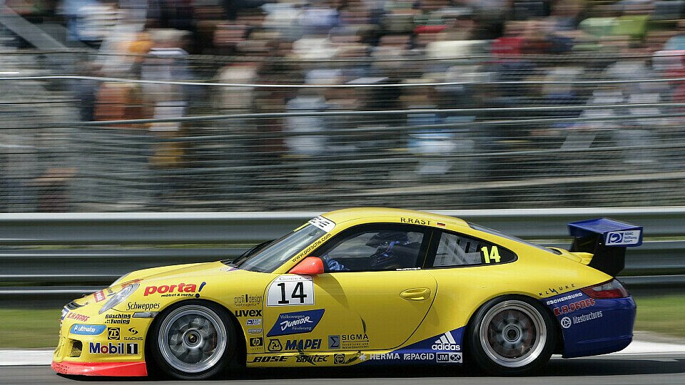 René Rast auf dem Weg zur Pole, Foto: Porsche