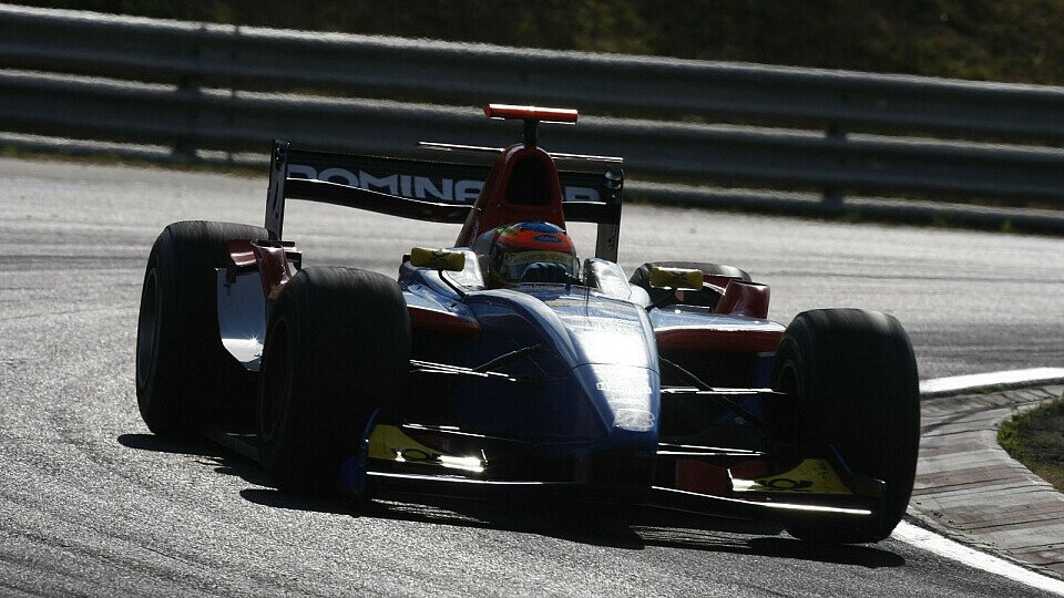 Timo hat keine Chance gegen den Defektteufel., Foto: GP2 Series