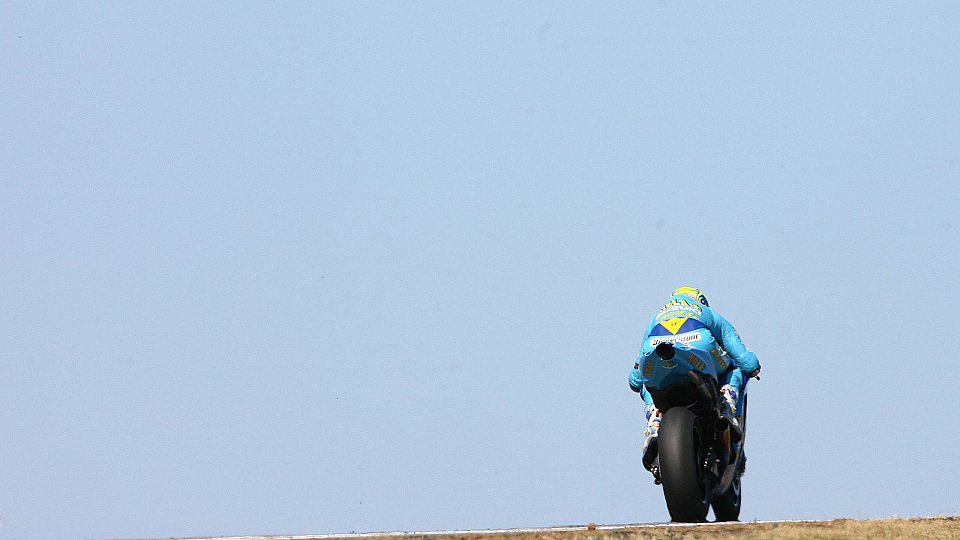So viel Platz wird Chris Vermeulen auf Startplatz acht nicht haben, Foto: Rizla Suzuki