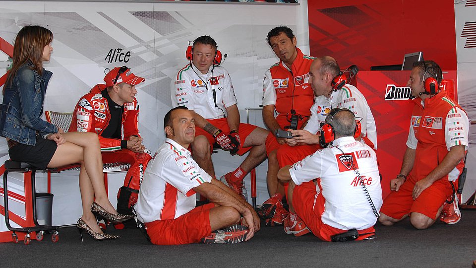 Casey Stoner machte Ducati ein wundervolles Geschenk, Foto: Ducati