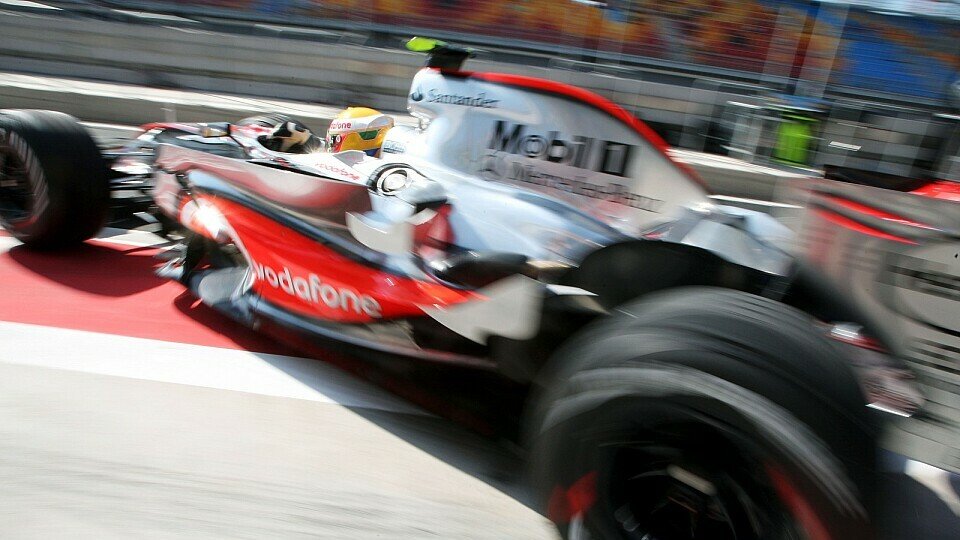 Bei McLaren blickt man wieder nach vorne - auf den Sport., Foto: Sutton