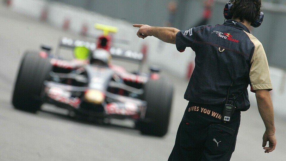 Sebastian Vettel fuhr seinen ersten Test für Toro Rosso., Foto: Patching/Sutton