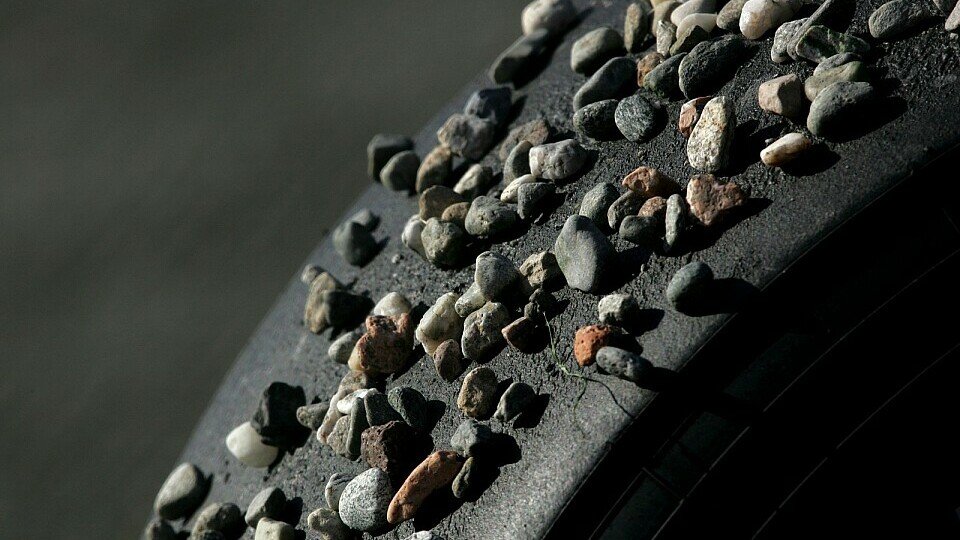 Mitgenommen: die weichen GP2-Reifen, Foto: Bumstead/Sutton